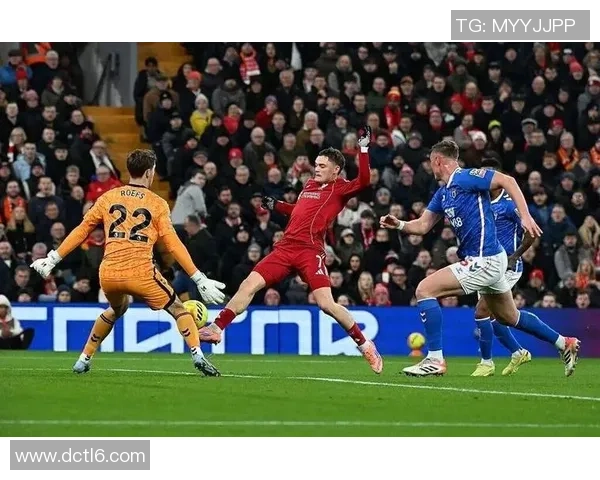 英超激战波尔图逆转马竞乌龙球成比赛转折点引发全场沸腾