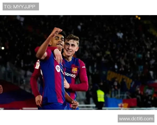 欧冠经典战役巴萨绝杀那不勒斯逆转成历史冷门瞬间引发全场狂欢