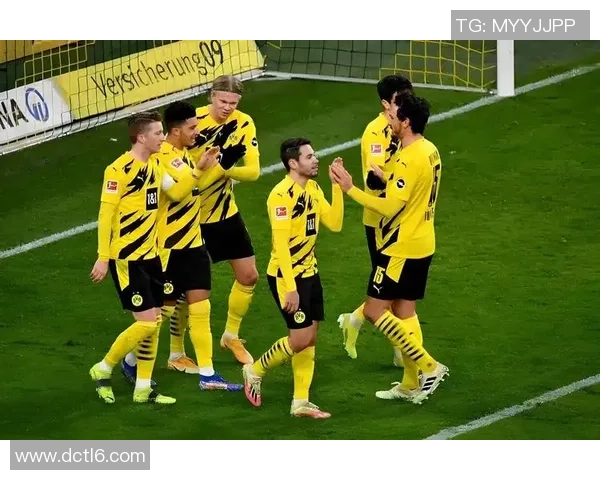 西甲激战：多特蒙德与尤文图斯鏖战成平局数据分析揭示比赛亮点