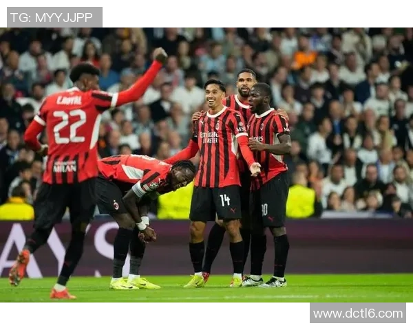 足总杯精彩对决AC米兰狂胜曼城四球引爆全场激情