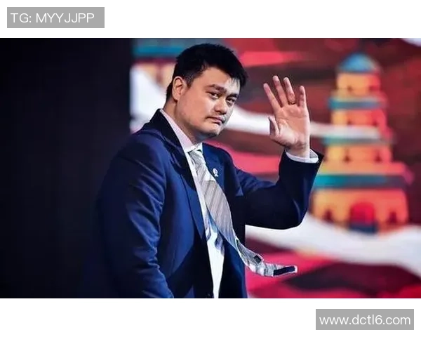 姚明如今身形变化引发热议网友纷纷点赞他的健康生活方式与积极态度