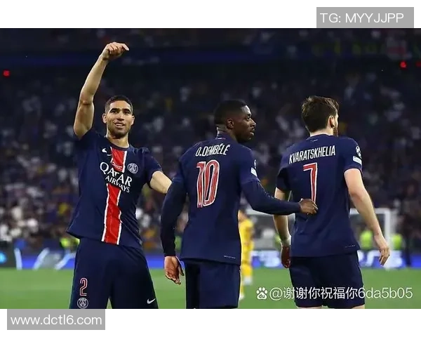 英超激战热刺与巴黎圣日耳曼战成平局红牌事件引发全场热议