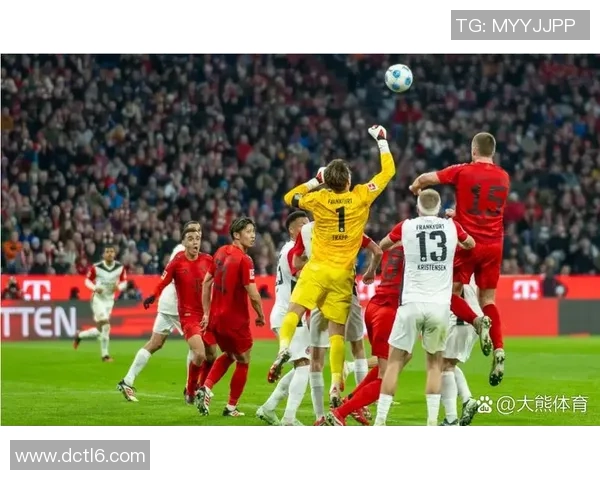 国王杯激战曼联逆袭拜仁补时绝杀引爆全场战术解析 国王杯激战曼联逆袭拜仁补时绝杀引爆全场战术解析