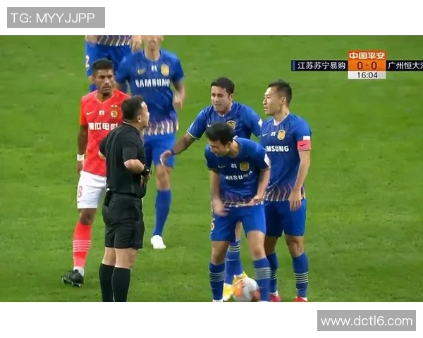 切尔西友谊赛大胜莱比锡争议判罚引发全场热议