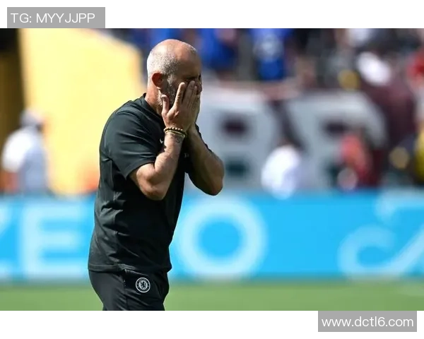 世界杯激战阿森纳险胜里昂红牌争议引发全场热议与十大精彩进球回顾