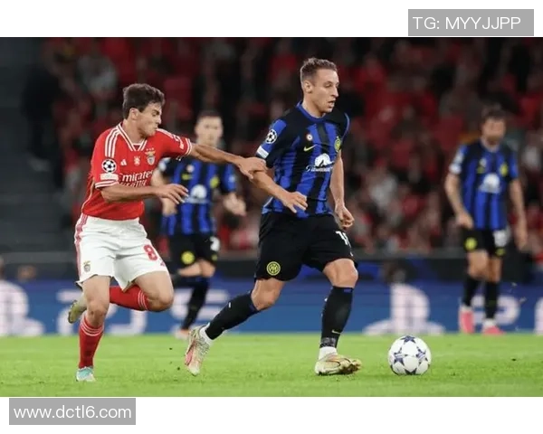 本菲卡逆袭国米3-0胜利引发争议判罚全场沸腾