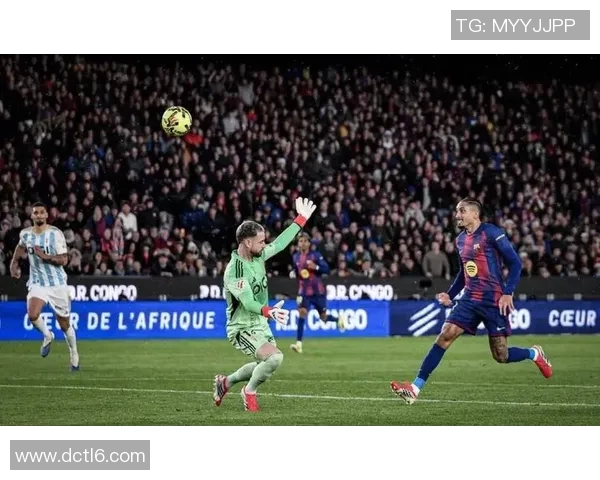 西甲激战:多特蒙德狂胜皇马乌龙球引发转会风波 西甲激战:多特蒙德狂胜皇马乌龙球引发转会风波