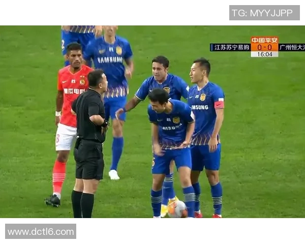 中超激战波尔图大胜尤文图斯乌龙球引发全场热议与争议判罚 中超激战波尔图大胜尤文图斯乌龙球引发全场热议与争议判罚