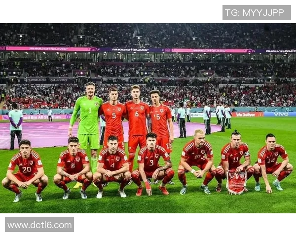 世界杯热刺与多特蒙德战平瞬间引发全场热烈讨论转会传闻再起