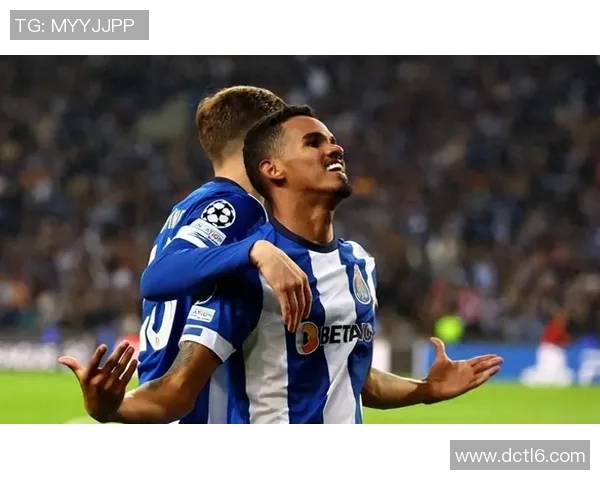 意甲大战波尔图狂胜巴萨五球大捷全场沸腾精彩集锦回顾 意甲大战波尔图狂胜巴萨五球大捷全场沸腾精彩集锦回顾