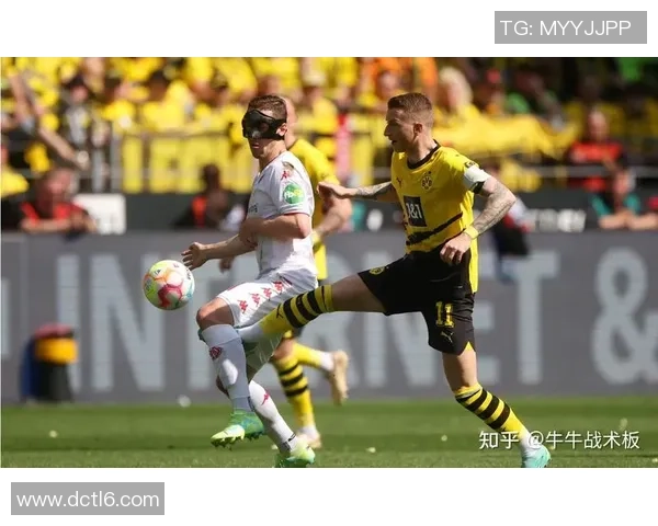 足总杯精彩对决多特蒙德大胜里昂补时进球引发争议与全场沸腾