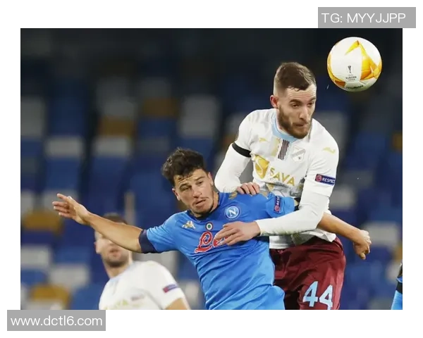 友谊赛精彩对决里昂与那不勒斯战成平局乌龙球引发全场热烈反响